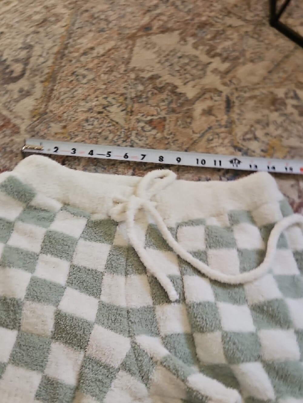 Comfyluxe Checkered Knit Lounge Set Fuzzy Sweater Drawstring Shorts Sage Cream L - Picture 8 of 9